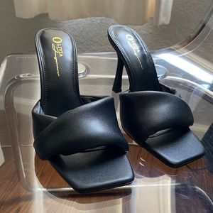 Black mule sandals